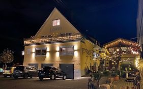 Landgasthaus Loewen Mit Gaestehaus